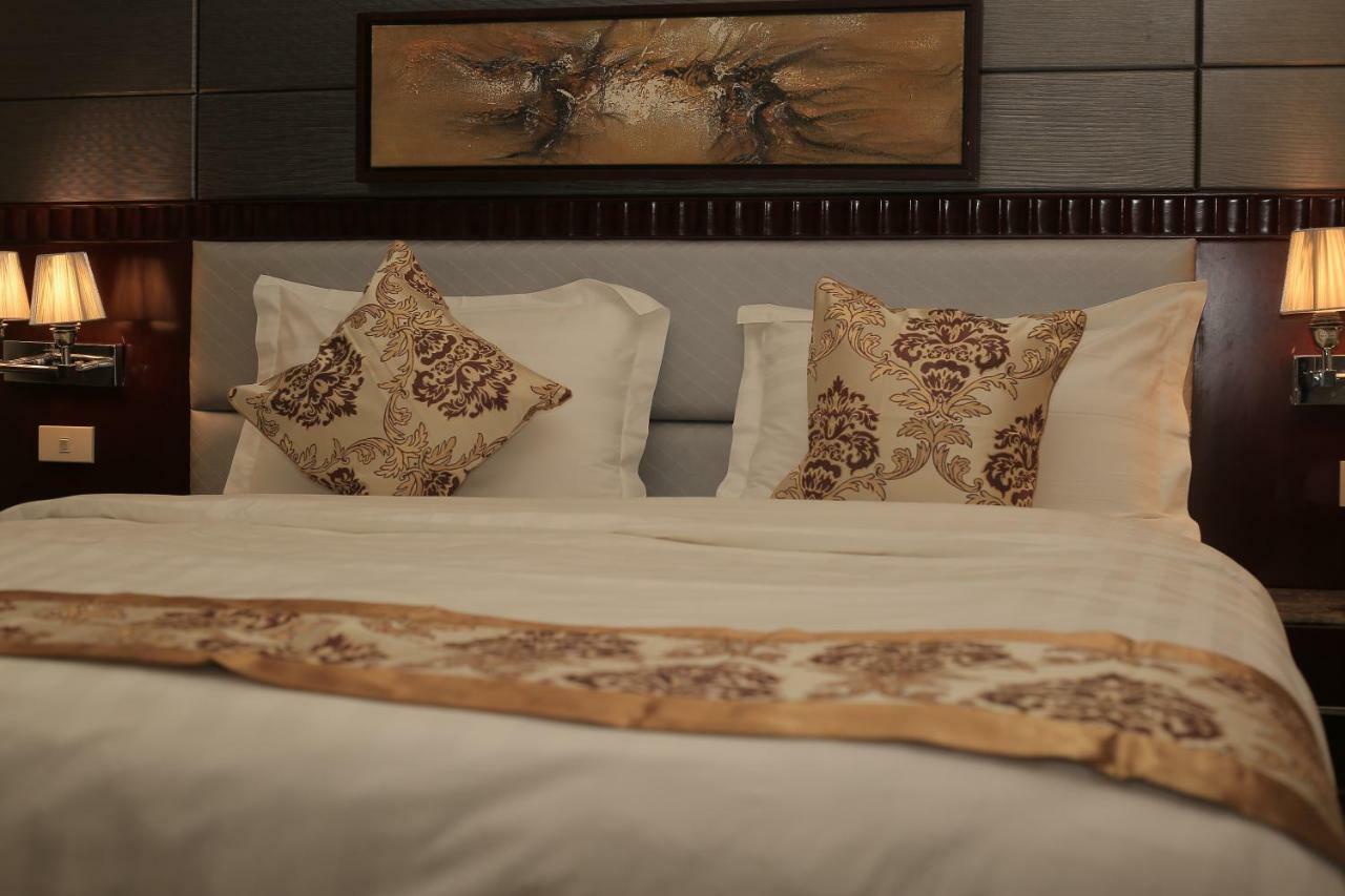 The 40Th Pearl Hotel Suites Jeddah Luaran gambar