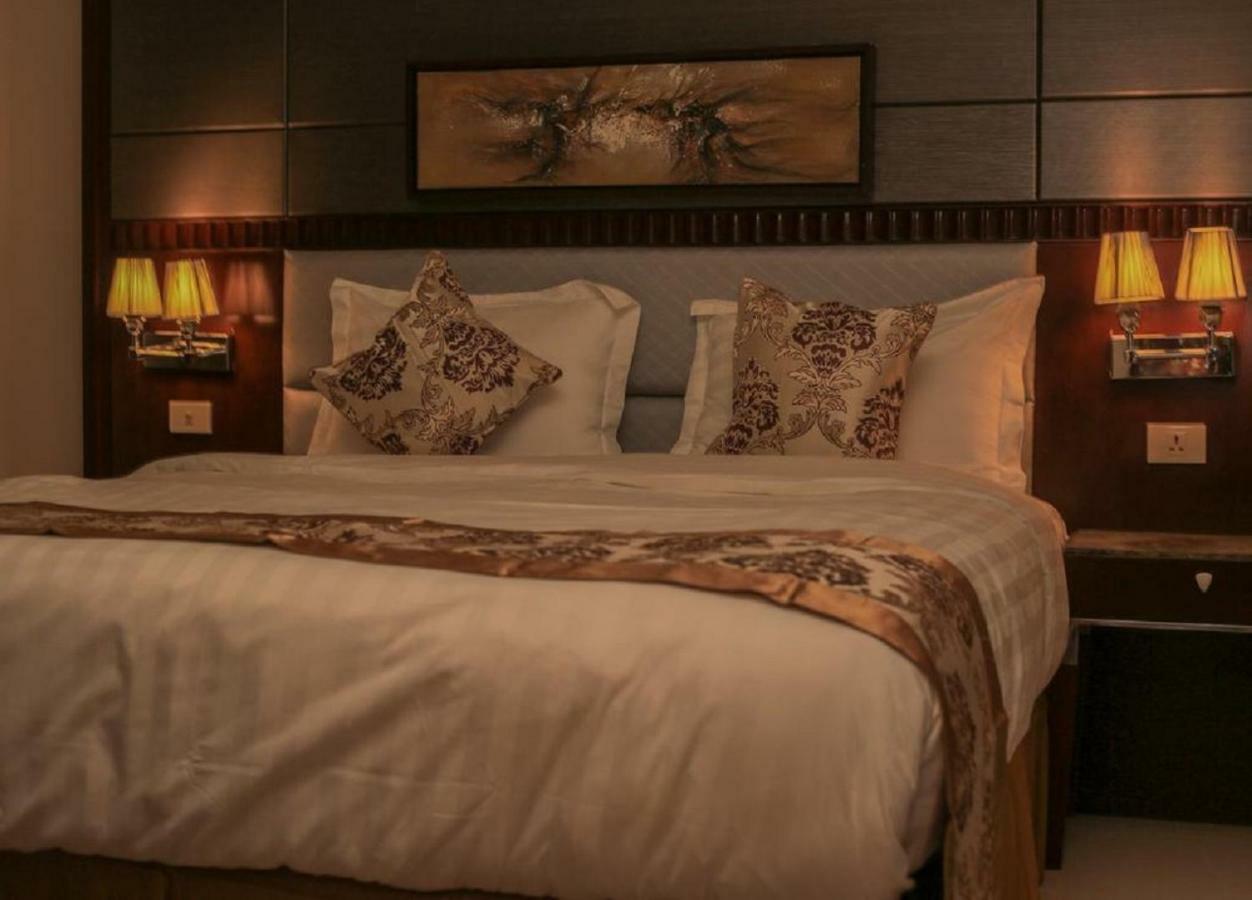 The 40Th Pearl Hotel Suites Jeddah Luaran gambar